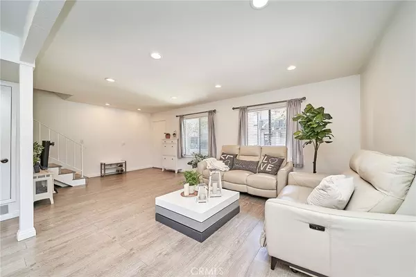 16011 Sugarpine Ln, Cerritos, CA 90703