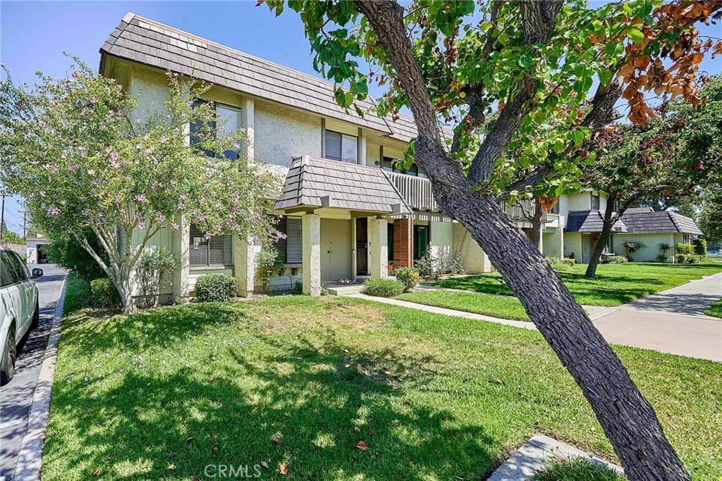Cerritos, CA 90703,16011 Sugarpine Ln