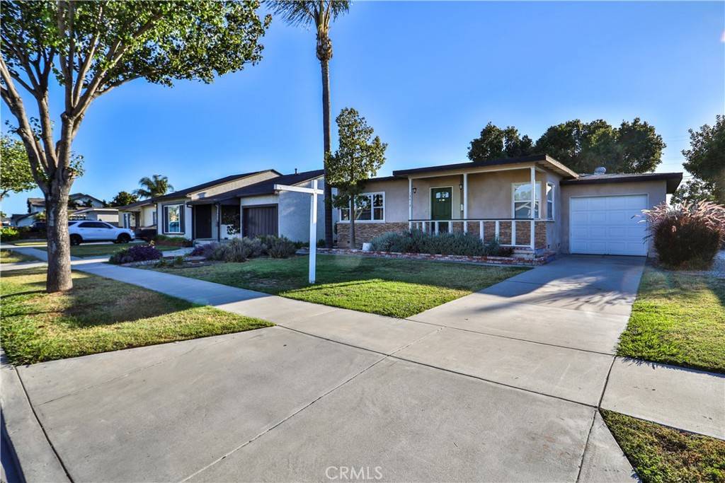 Bellflower, CA 90706,13419 Stanbridge AVE