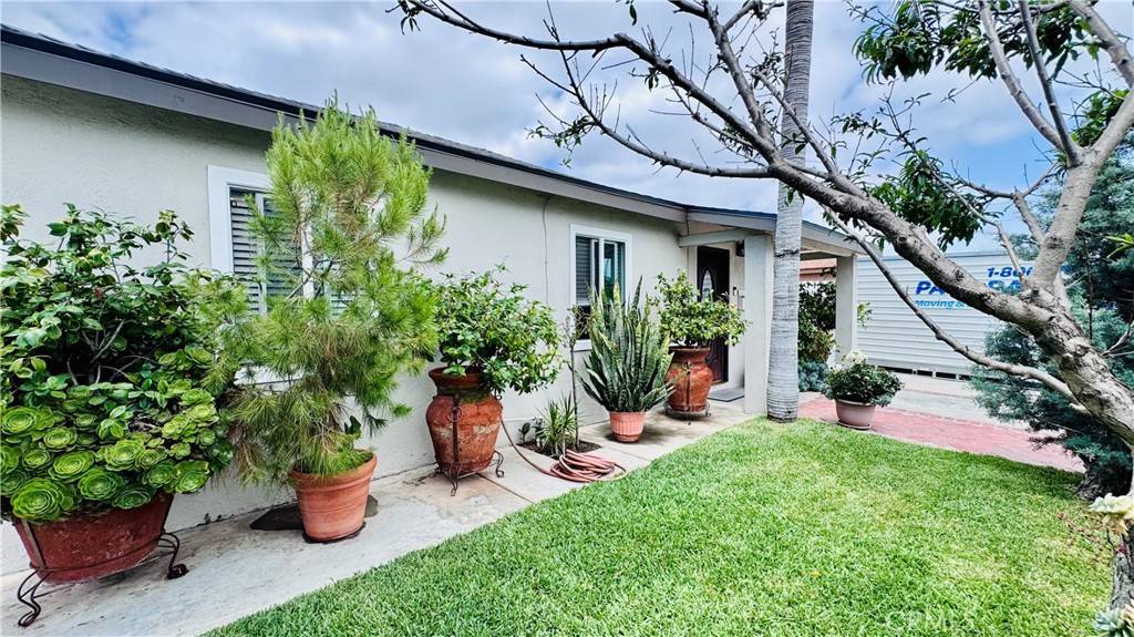 Carson, CA 90746,217 E 185th ST