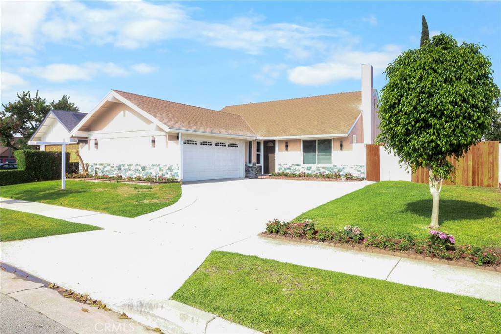 17824 Holmes AVE, Cerritos, CA 90703