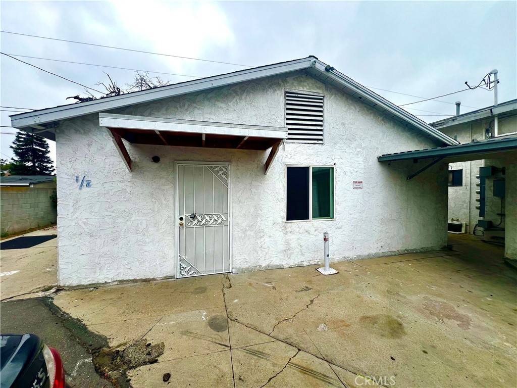 Long Beach, CA 90810,2657 E Monroe ST