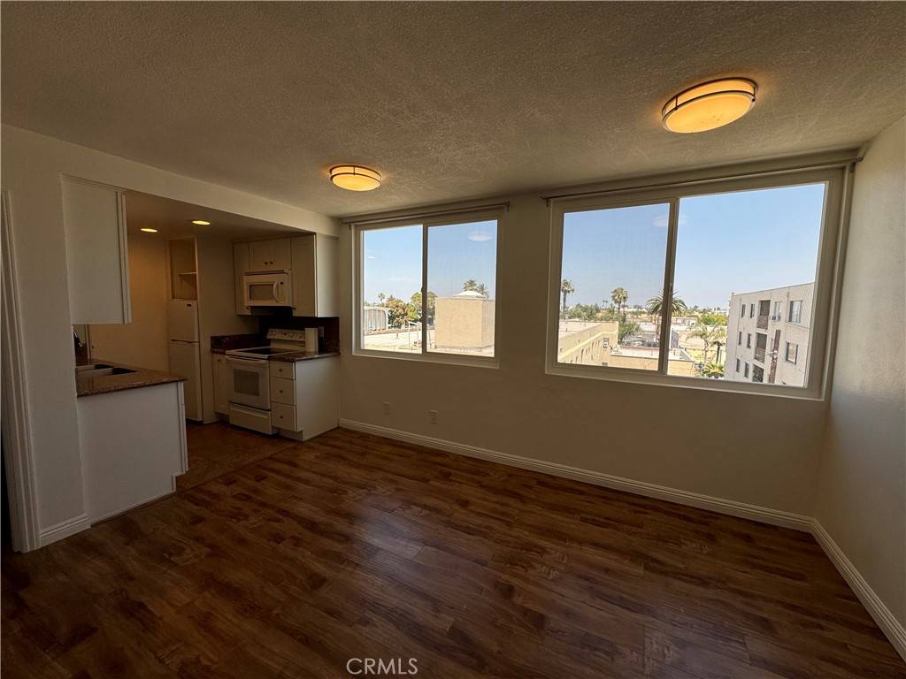 Long Beach, CA 90802,230 Linden AVE #507