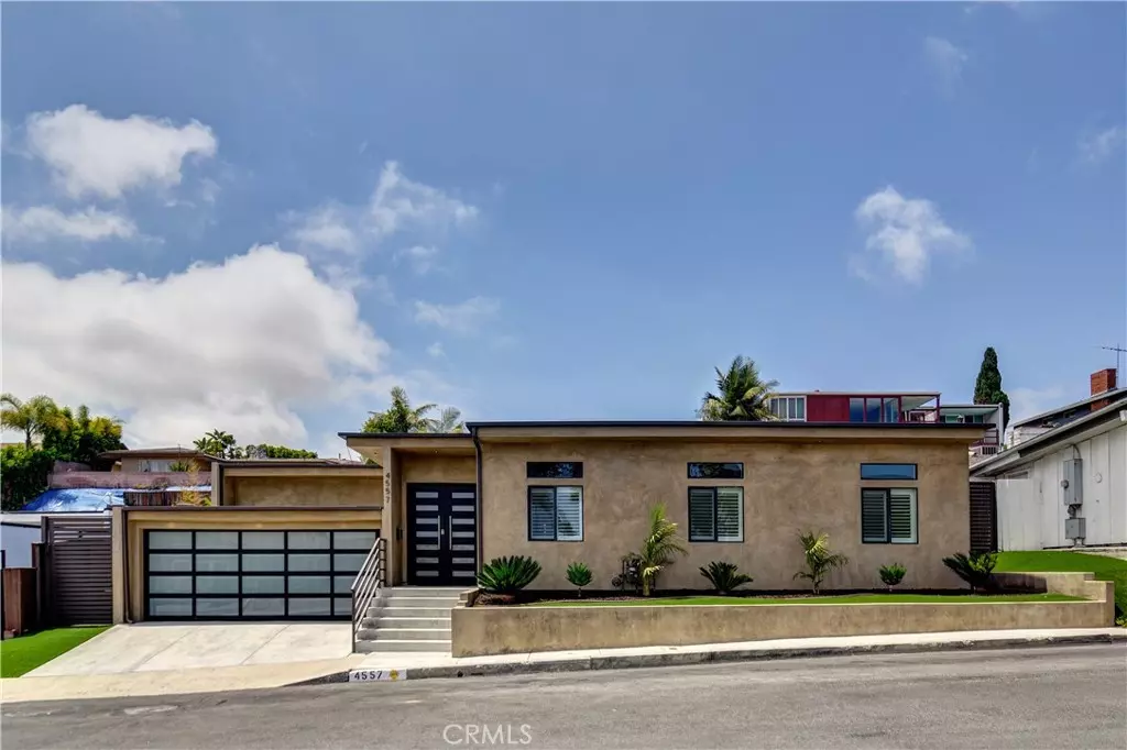 Los Angeles, CA 90008,4557 Don Timoteo DR