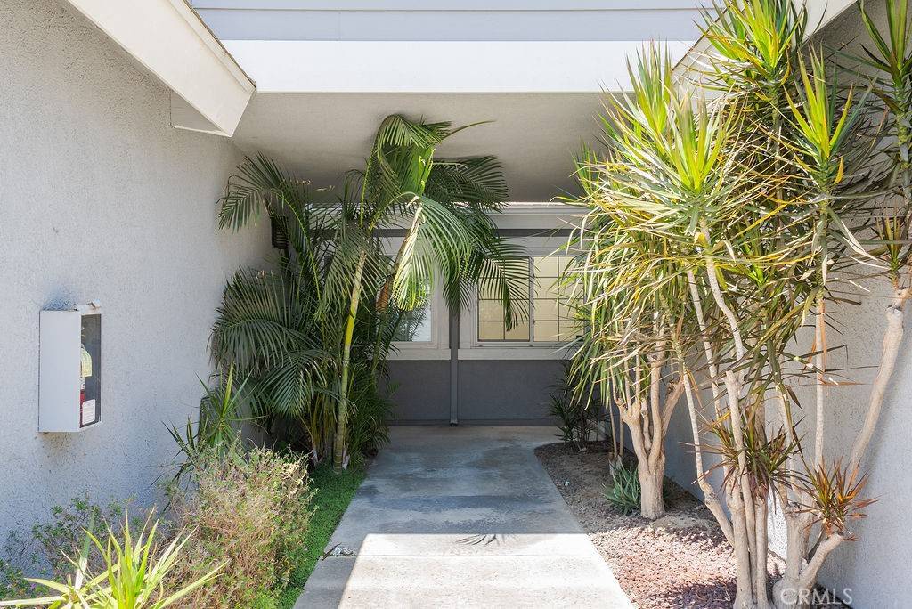 Anaheim, CA 92805,1807 E Cypress ST E