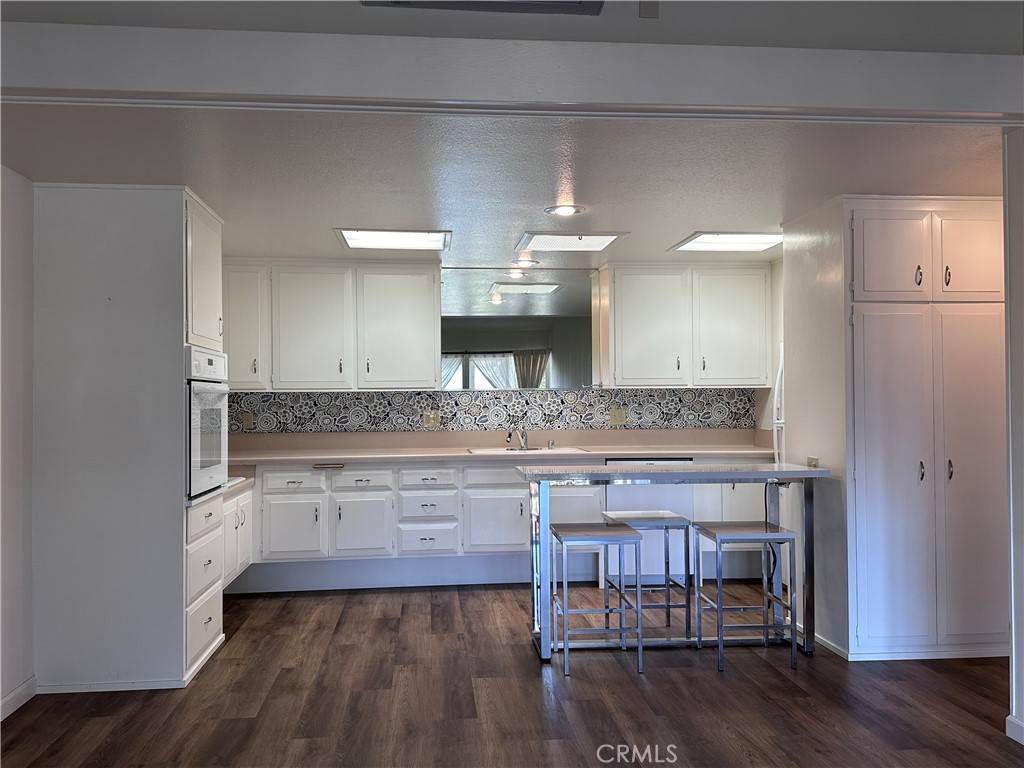 Seal Beach, CA 90740,1271 Kenwood #163D