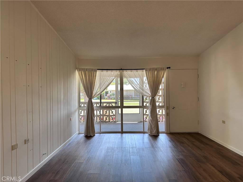 Seal Beach, CA 90740,1271 Kenwood #163D