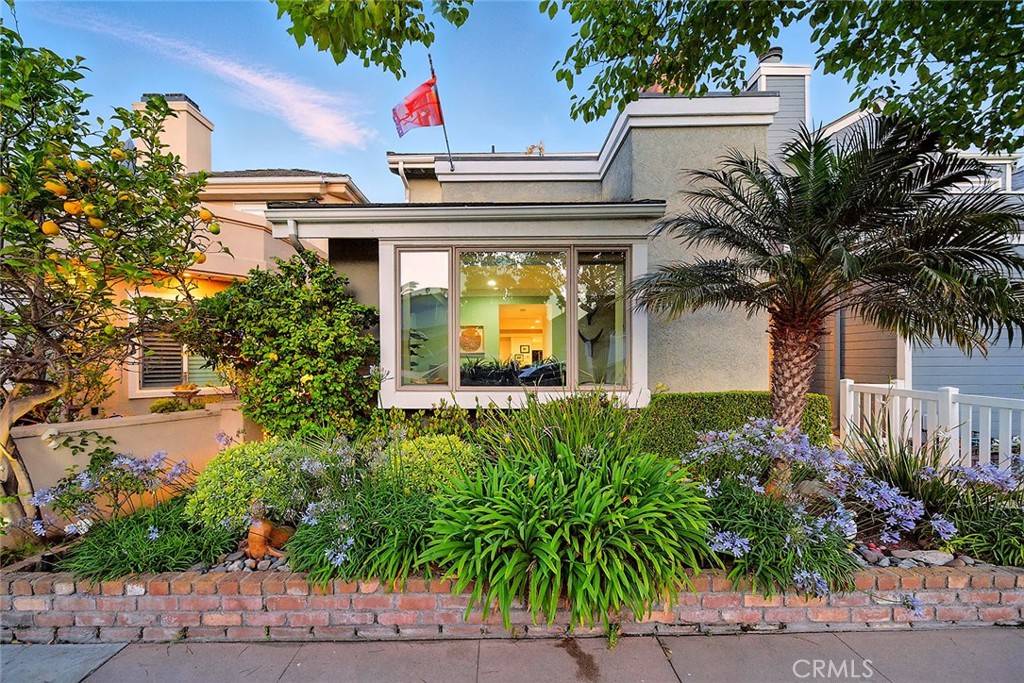 232 7th ST, Seal Beach, CA 90740