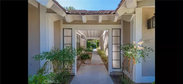 Irvine, CA 92614,23 Thunder TRL #12