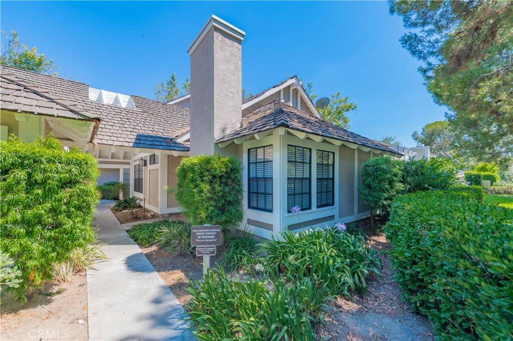 23 Thunder TRL #12, Irvine, CA 92614