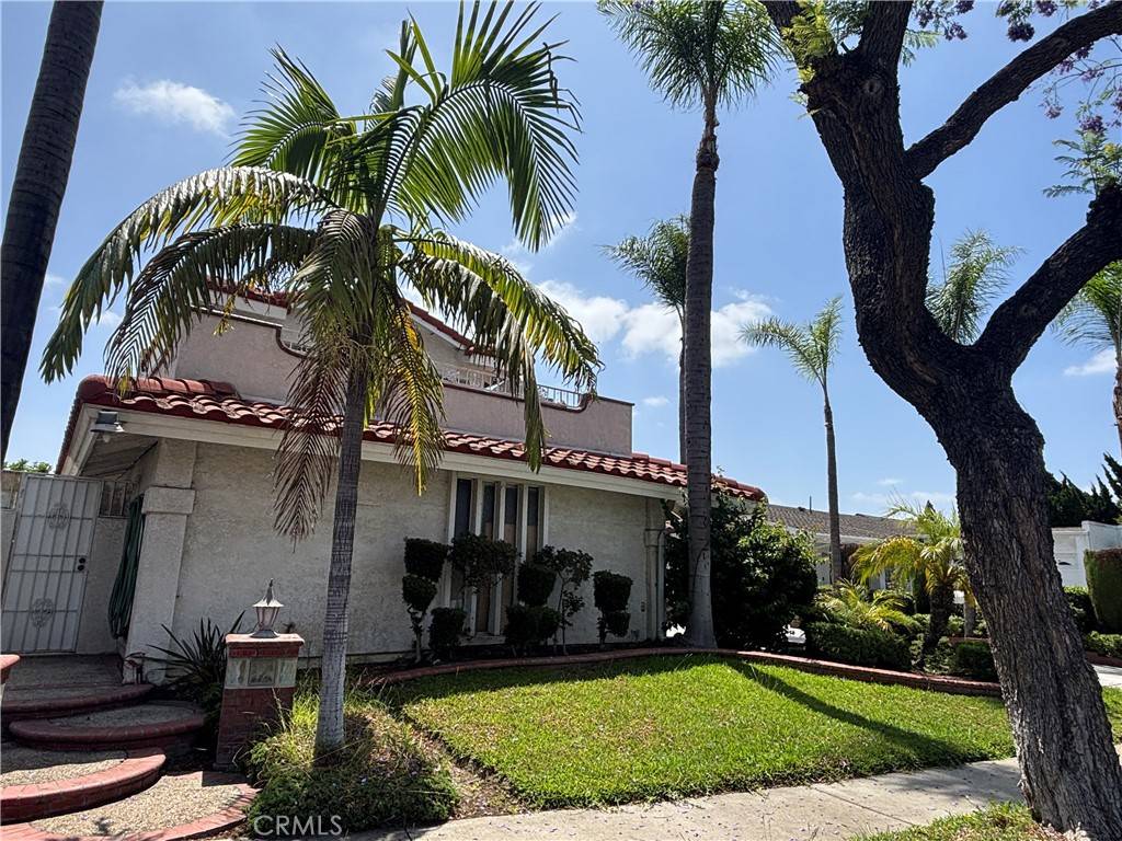 Cerritos, CA 90703,17002 Yvette AVE