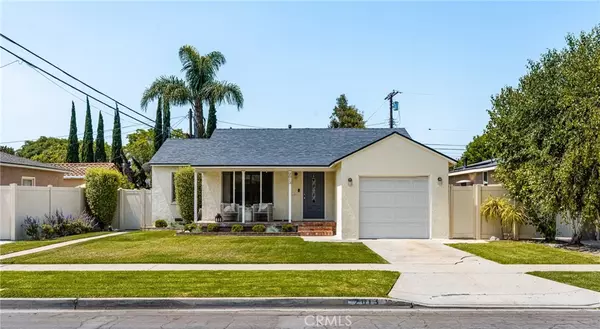 2013 Charlemagne AVE, Long Beach, CA 90815