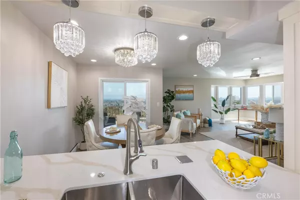 2240 Stanley AVE #9, Signal Hill, CA 90755
