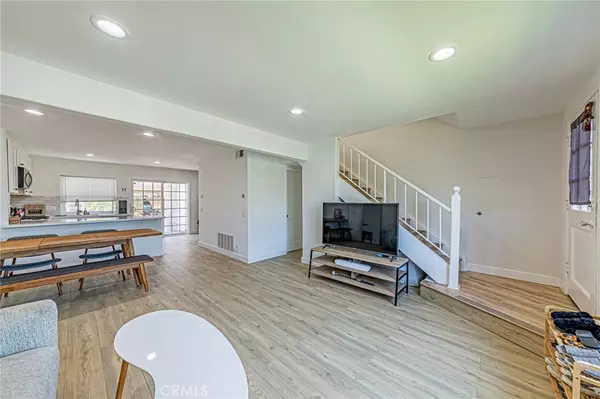 Irvine, CA 92614,68 Timber RUN #45