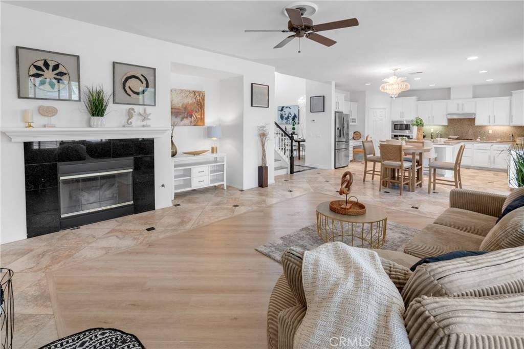 Temecula, CA 92592,33736 Emerald Creek CT