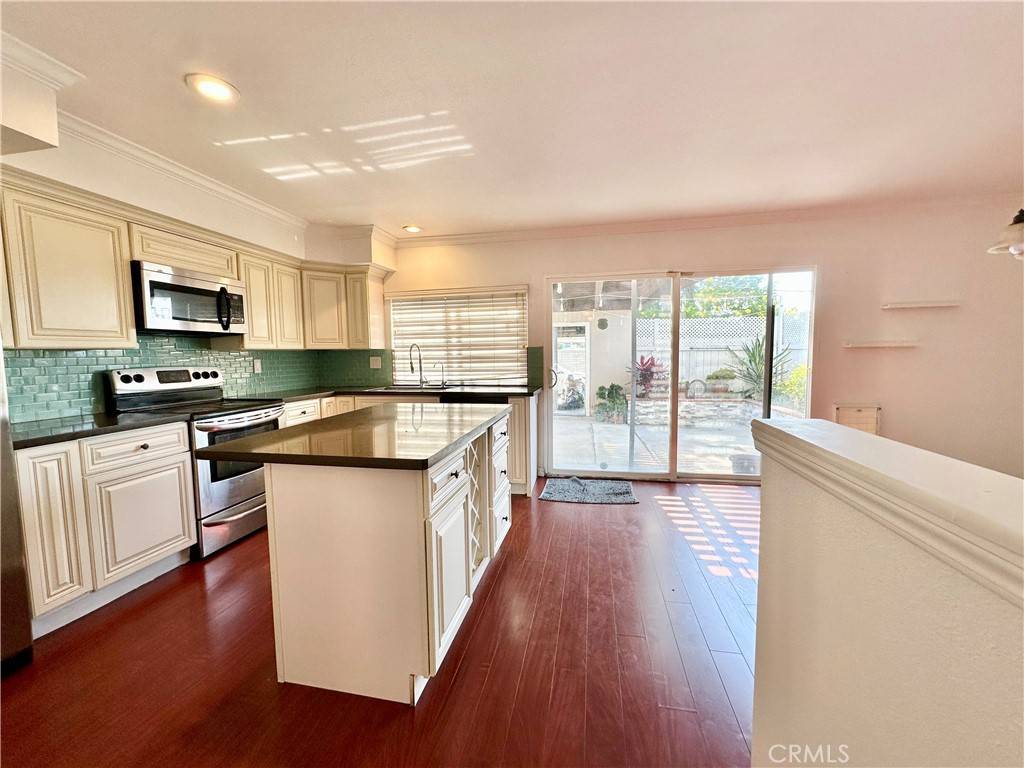 Cypress, CA 90630,4057 Larwin AVE