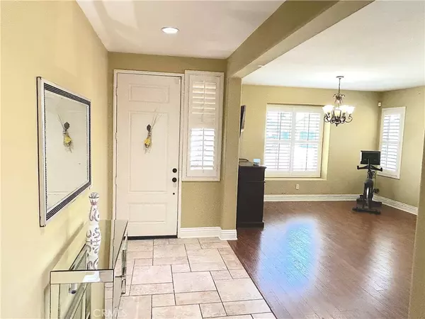San Jacinto, CA 92582,278 Overleaf WAY