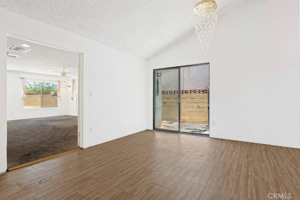 Lancaster, CA 93536,2235 W Avenue K14