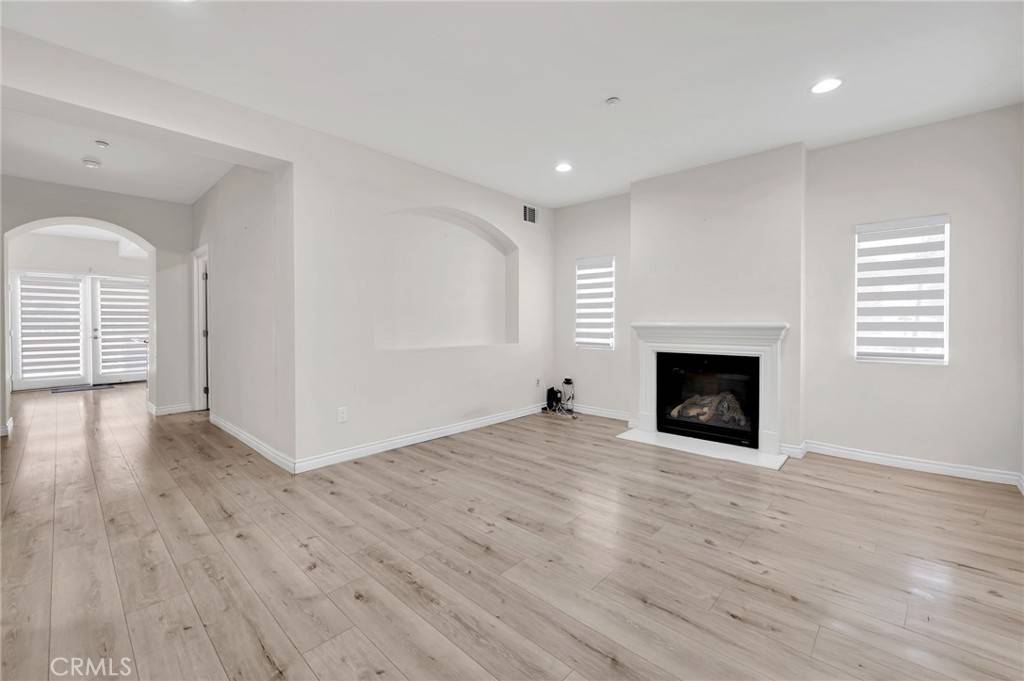West Covina, CA 91791,3470 E Temple WAY