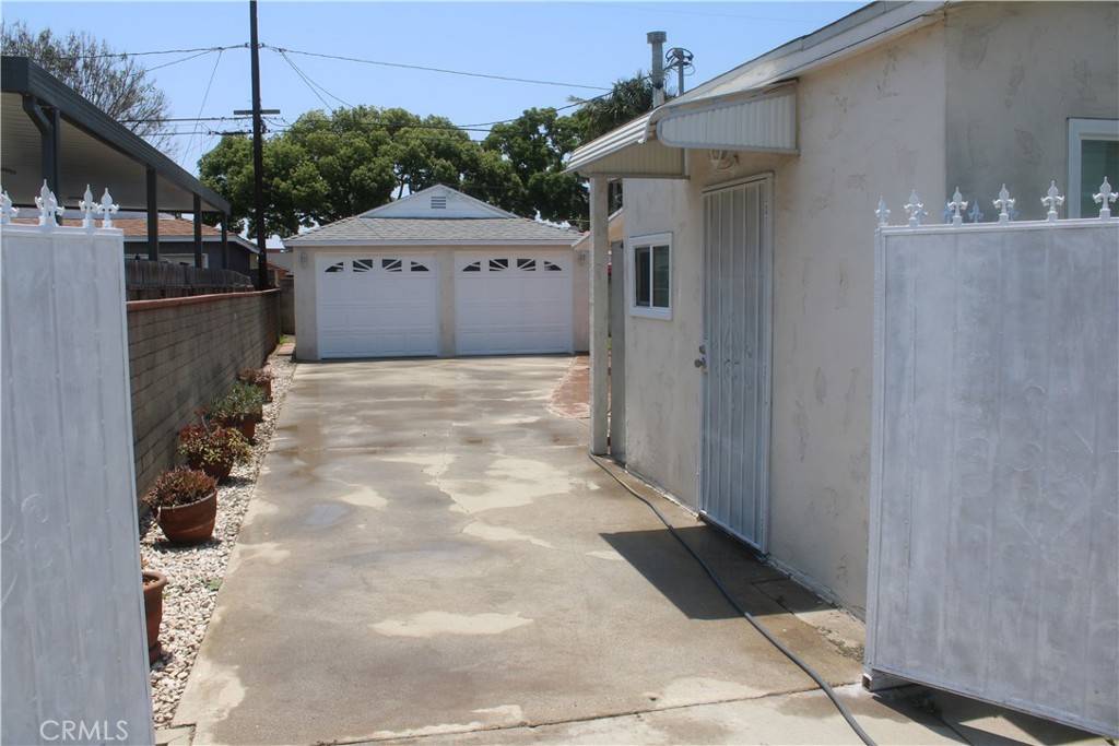 Lynwood, CA 90262,4032 LE SAGE