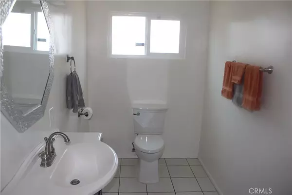 Lynwood, CA 90262,4032 LE SAGE Street