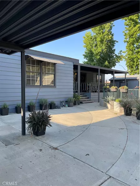 31348 Lakehills RD #2, Castaic, CA 91384