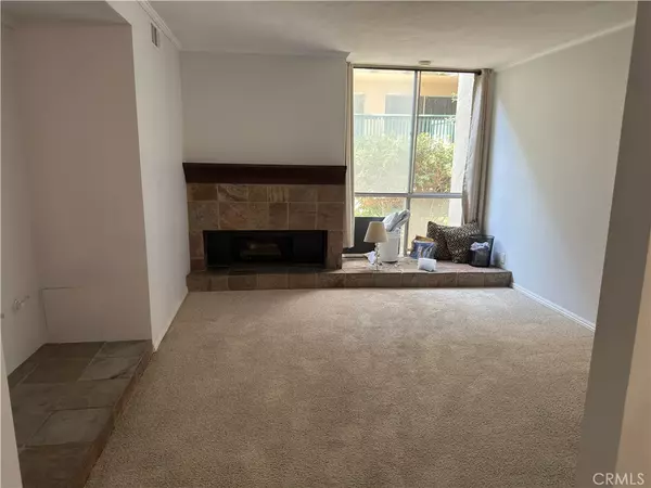Long Beach, CA 90814,552 N Bellflower BLVD #108