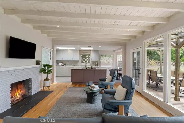 Ventura, CA 93003,3764 Paloma DR