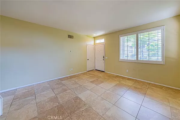 Carson, CA 90746,955 Blackberry LN