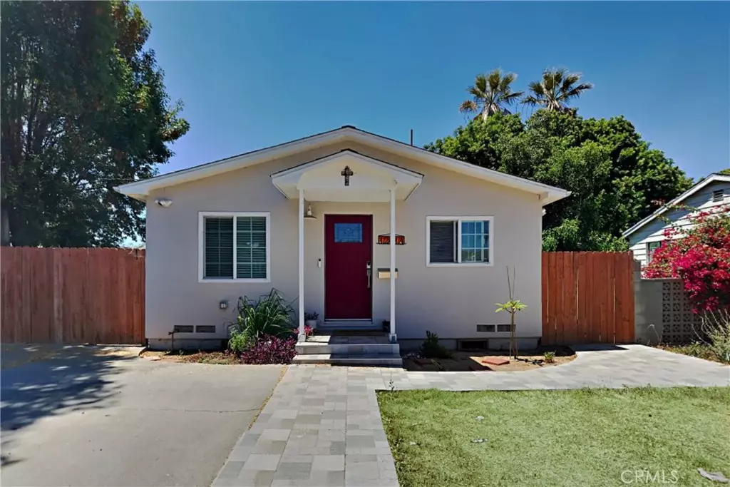 Downey, CA 90242,12014 Patton RD