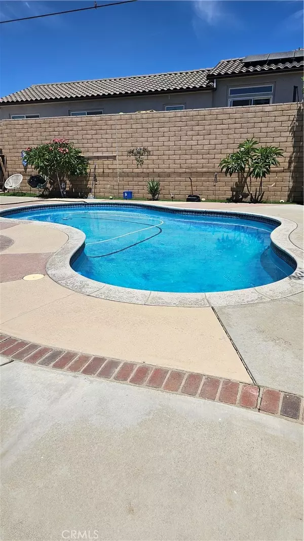 Rialto, CA 92376,190 W Wilson ST