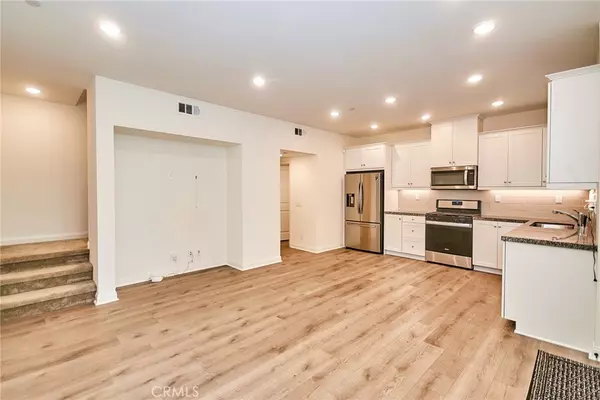 Whittier, CA 90602,12118 Starling LN