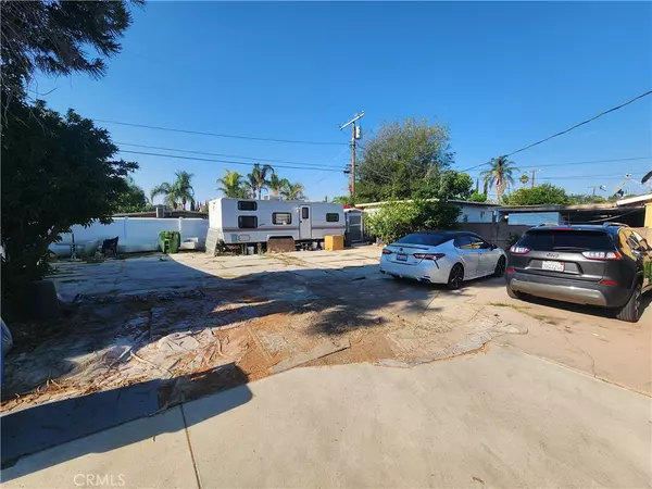 Reseda, CA 91335,18540 Arminta ST
