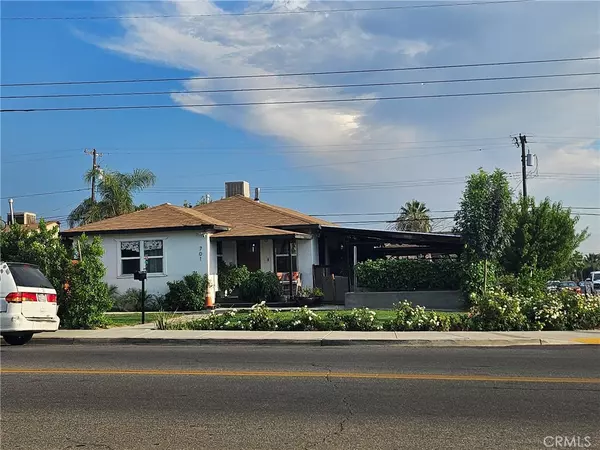 Bakersfield, CA 93305