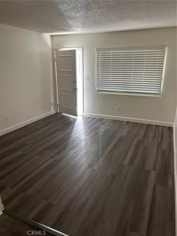 El Segundo, CA 90245,640 W Imperial AVE #3