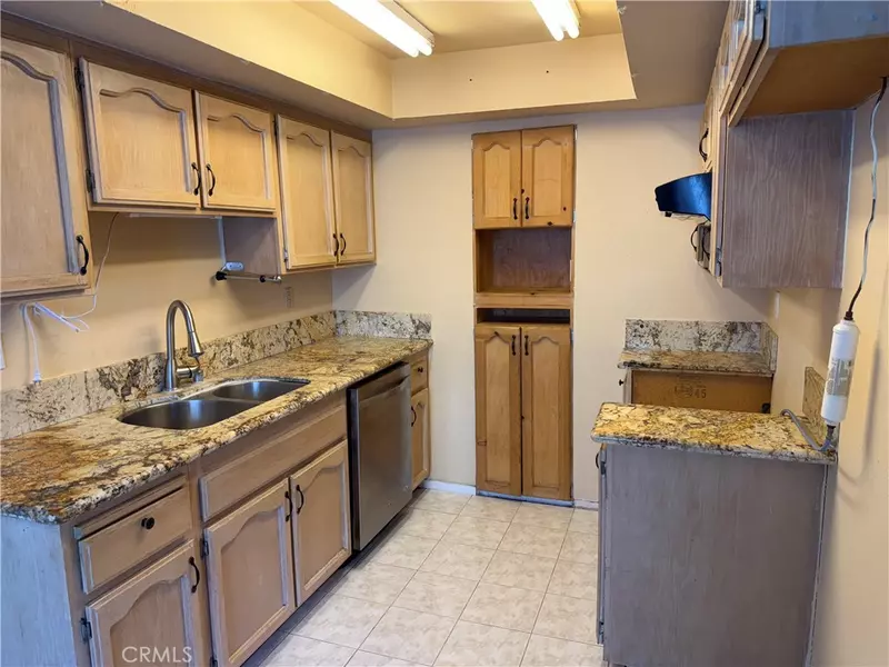 601 S Euclid ST #4, La Habra, CA 90631