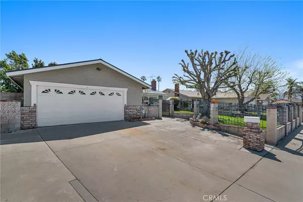 Fontana, CA 92335,9945 Date ST