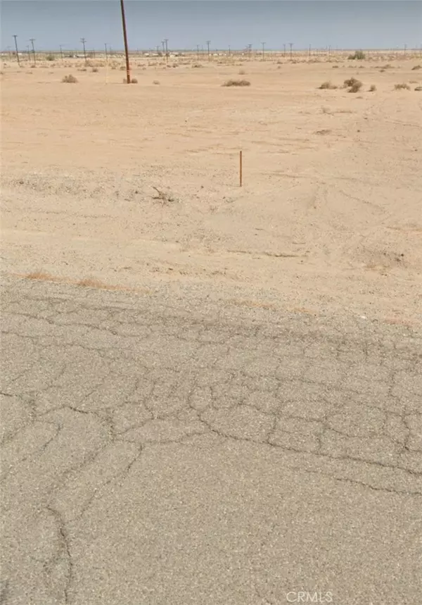 2378 Shore Hawk AVE, Thermal, CA 92274