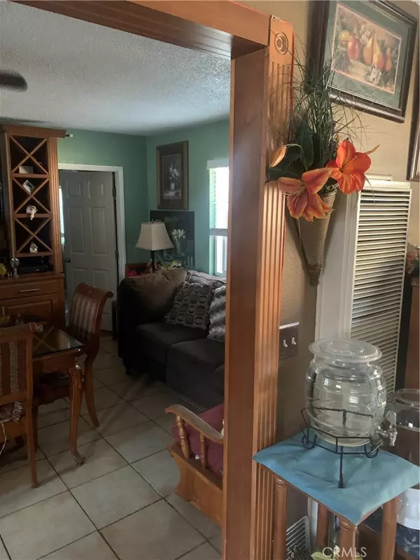 Hawaiian Gardens, CA 90716,22414 Horst