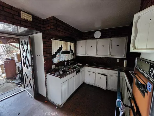 Norwalk, CA 90650,12110 Barnwall ST