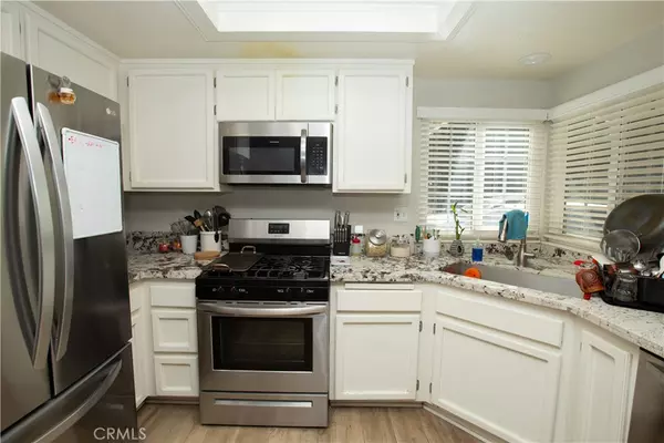 Hesperia, CA 92345,11031 Victor AVE