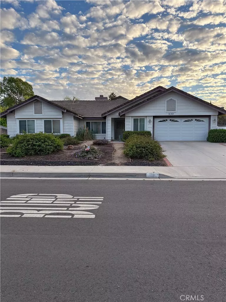 Riverside, CA 92506,133 Cannon RD