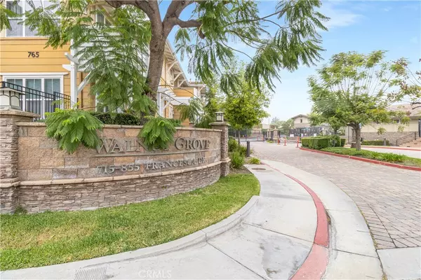 755 Francesca DR #201, Walnut, CA 91789