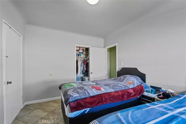 Lynwood, CA 90262,10930 Otis ST