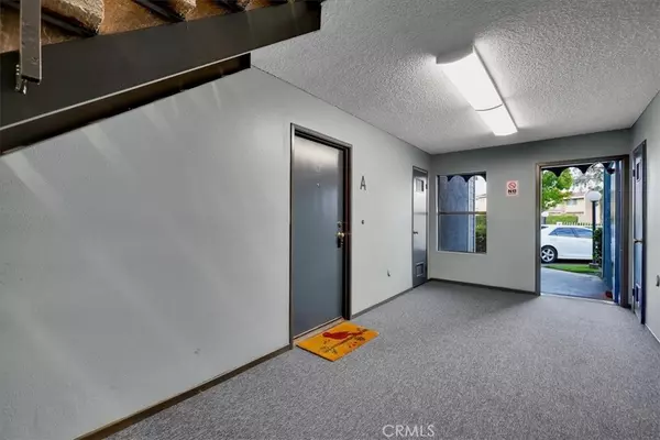 Stanton, CA 90680,7652 Cerritos