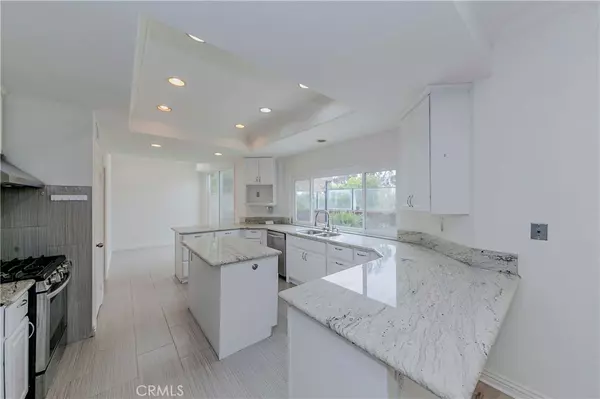 Fullerton, CA 92833,1930 Brooke LN