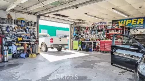 Bellflower, CA 90706,9712 9714 1/2 Alondra