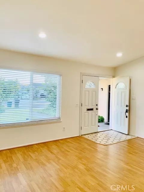 Cerritos, CA 90703,12337 La Jara