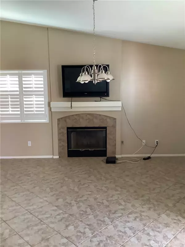 Corona, CA 92883,22905 Canyon View DR