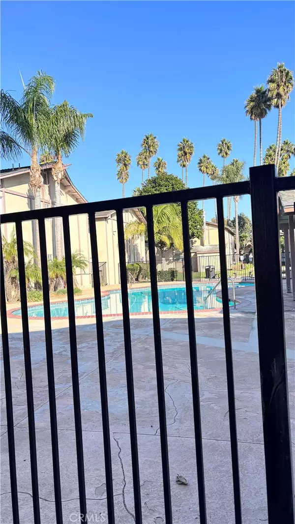 1920 N H ST #235, Oxnard, CA 93036